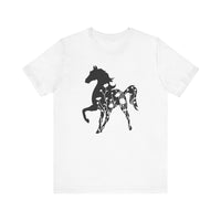 Horse Tee in high-quality cotton with stunning horse graphic in White